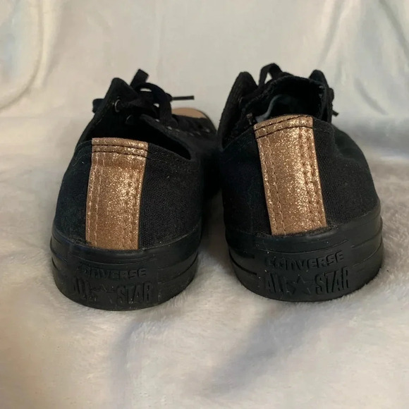 Converse - Picture 4 of 8